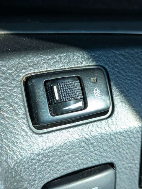 Used 2006  Toyota Limited image 19