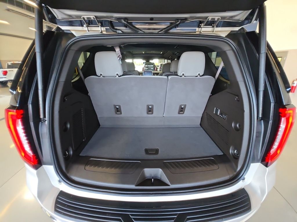 Certified Used 2022 Beige GMC SLT image 29