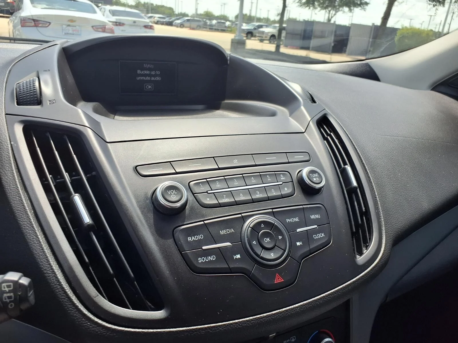 Used 2019 Gray Ford S image 19