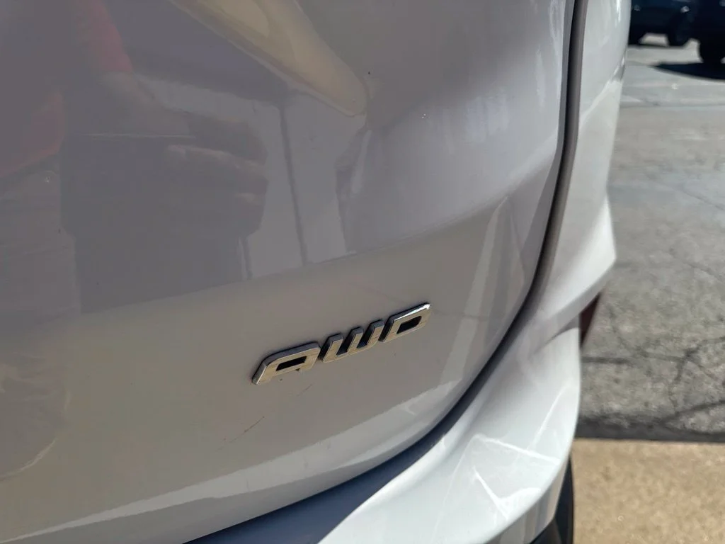 Certified Used 2024 Oxford White Ford SEL image 50