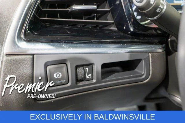 Used 2024 White Cadillac Premium Luxury image 22