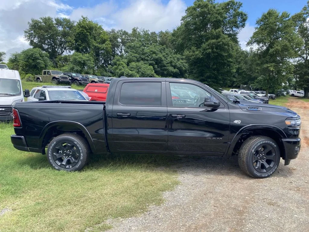 New 2026 Diamond Black Crystal Pearlcoat RAM Big Horn/Lone Star image 37