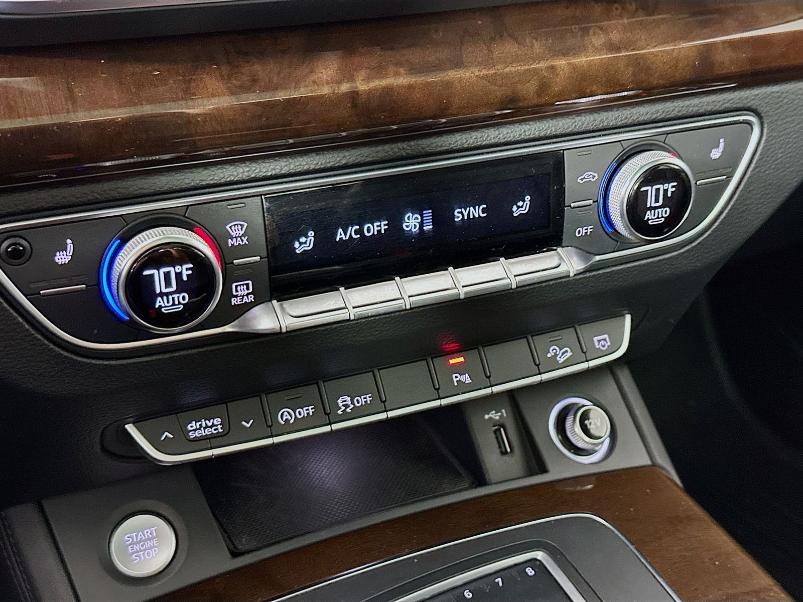 Used 2019 Moonlight Blue Audi 2.0T Premium Plus image 16