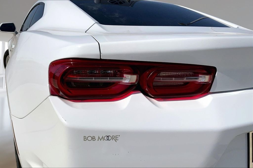 Used 2020 Summit White Chevrolet 1LT image 28
