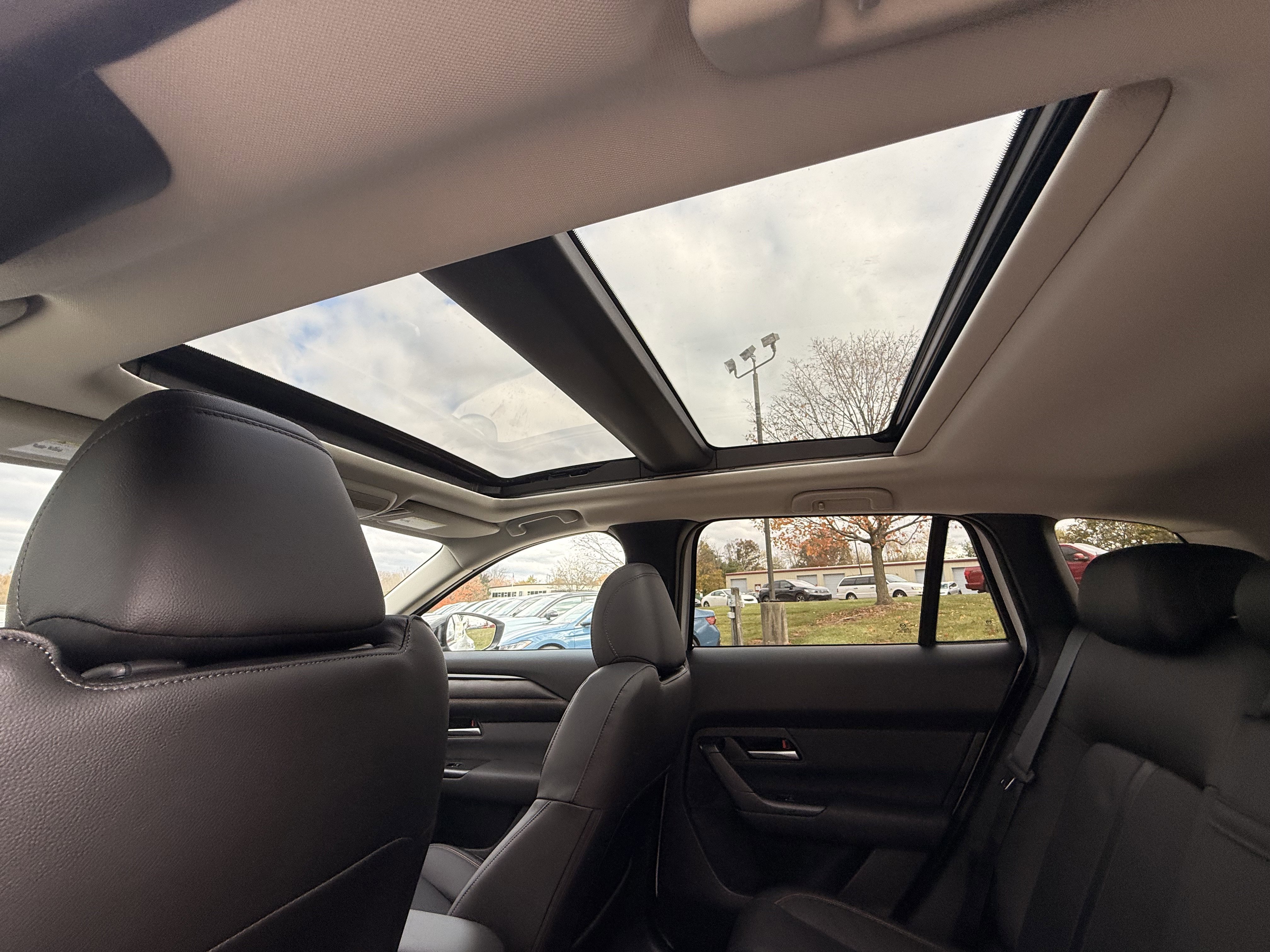 New 2026 Wind Chill Pearl Mazda Premium AWD image 8