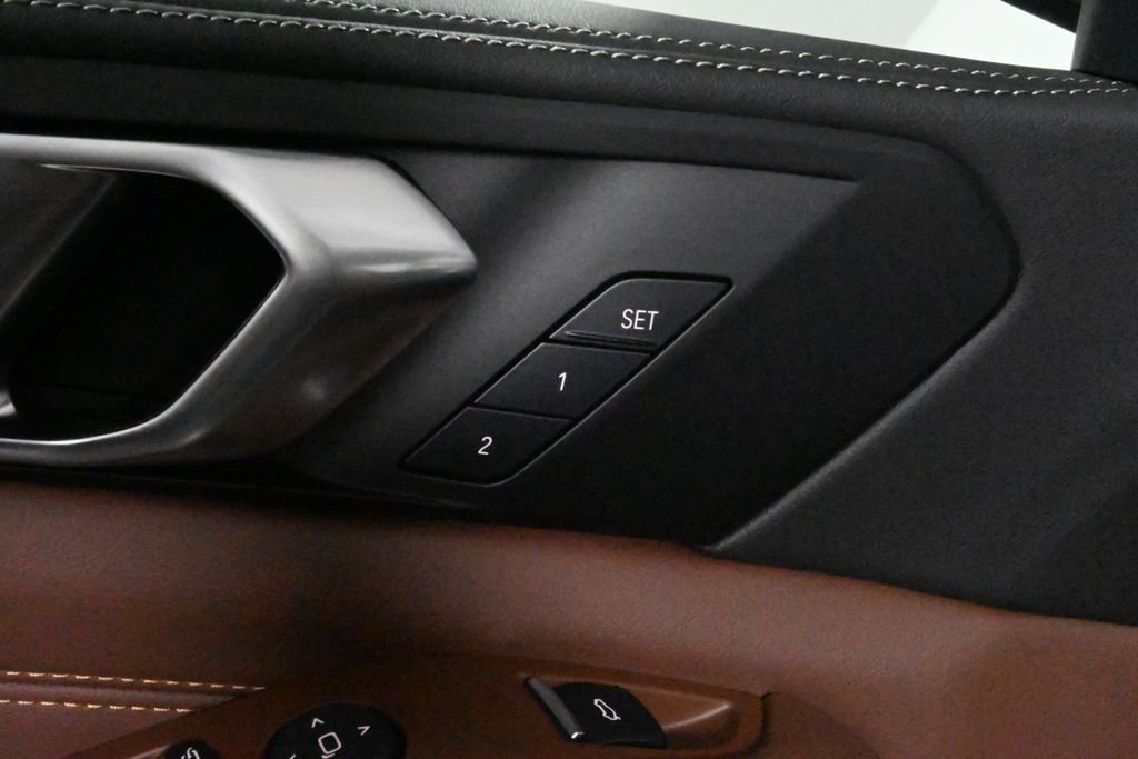2026 BMW X5 50e - Photo 31