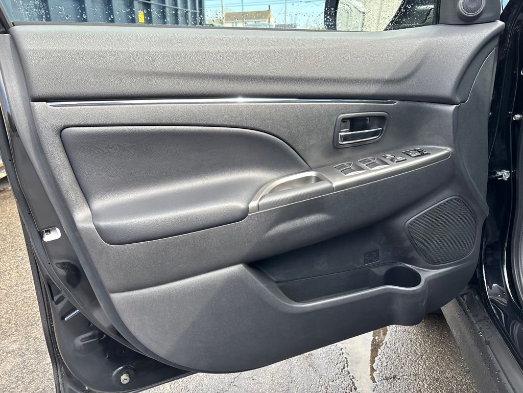 2024 Mitsubishi Outlander Sport SE - Photo 13