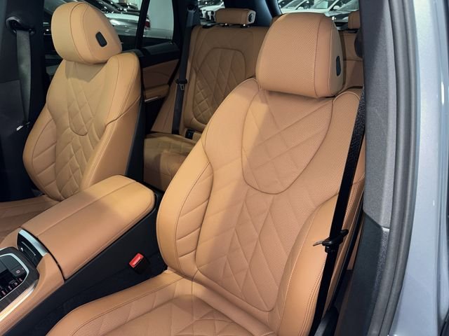 New 2026 Skyscraper Grey Metallic BMW xDrive40i image 24