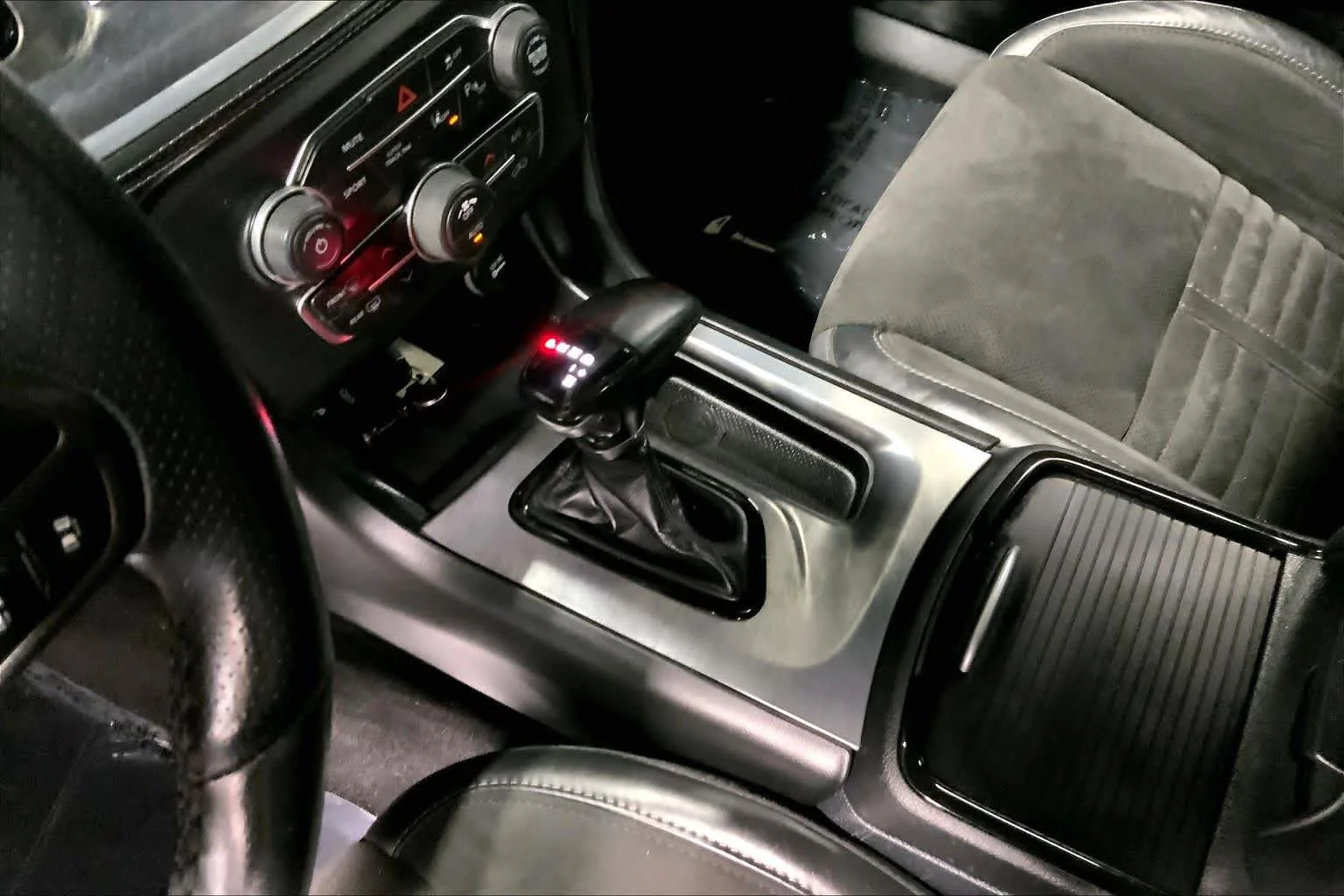 Used 2021 Sinamon Stick Dodge R/T image 17