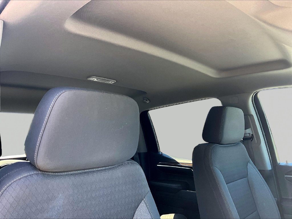 Used 2023 Gray Chevrolet LT image 22