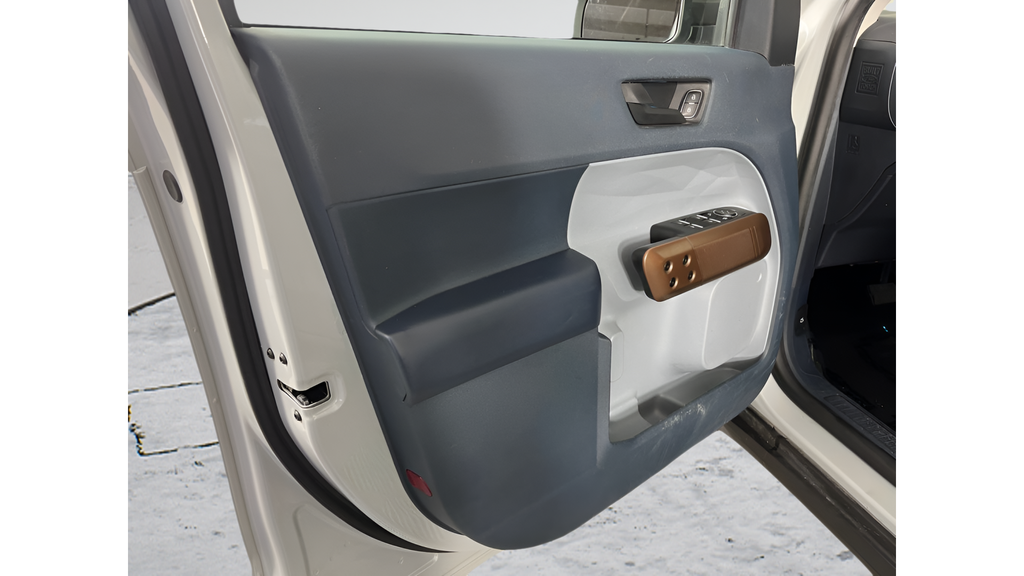 Used 2023 Cactus Ford Lariat image 9