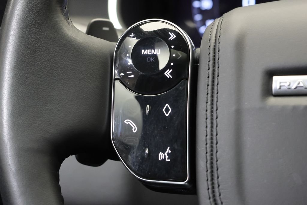 Used 2019  Land Rover 5.0L V8 Supercharged image 18