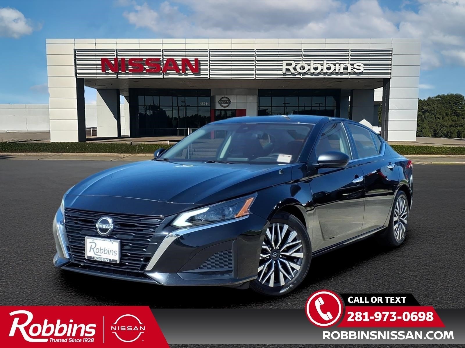2024 Nissan Altima 2.5 SV Black at Robbins Nissan