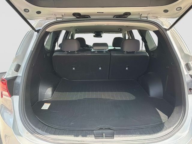 Used 2022 Silver Hyundai SEL image 12