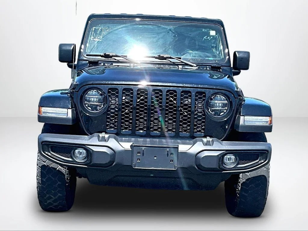Used 2022 Black Jeep Willys image 3