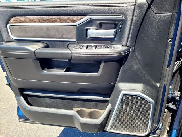 Used 2019 Blue Ram Laramie image 14