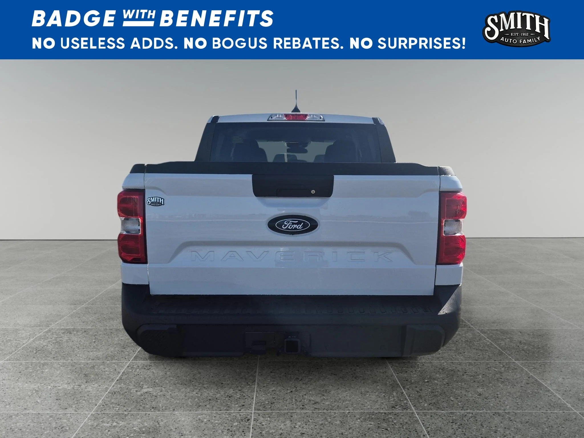 New 2026 Oxford White Ford XLT image 7