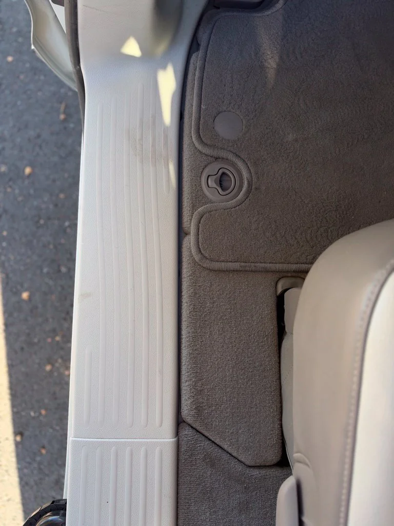 Used 2017 Tusk White Chrysler Touring L image 40