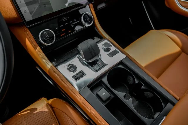 2026 Jaguar F-Pace R-Dynamic S - Photo 29