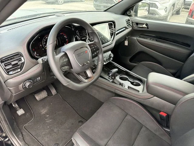 New 2026 Diamond Black Clear-Coat Exterior Paint Dodge GT Plus image 19