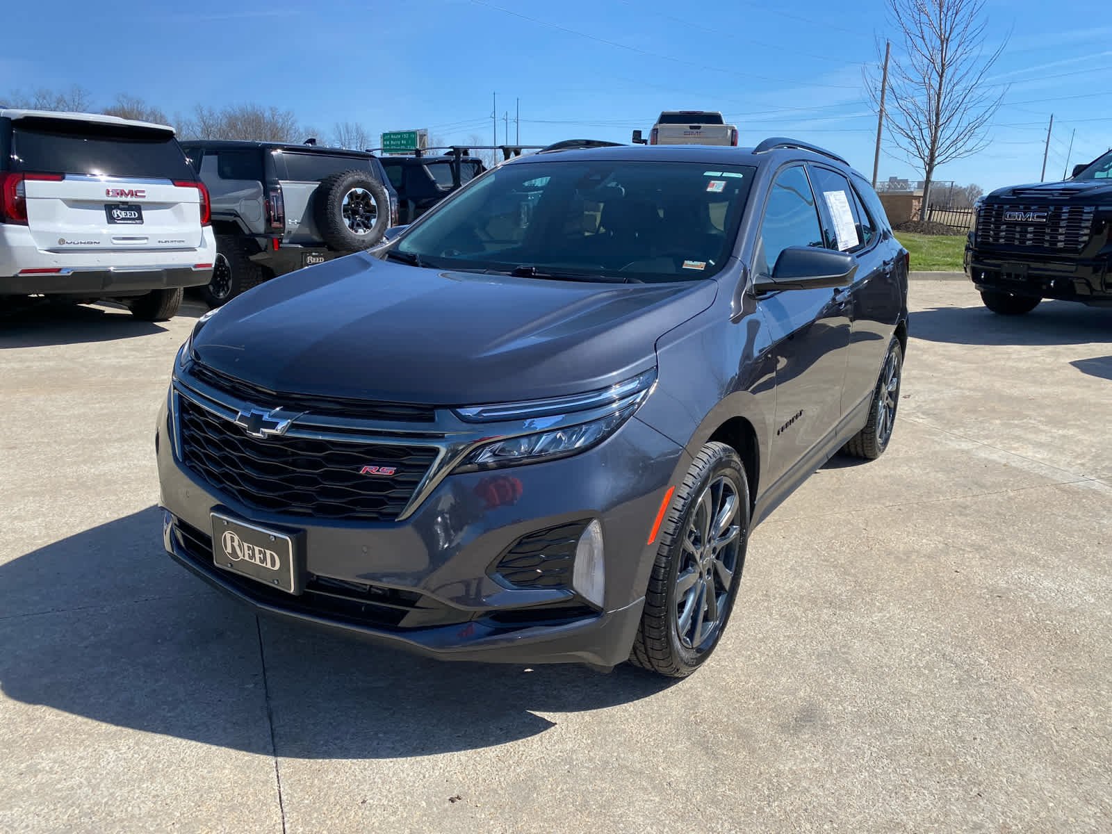 Used 2022 Chevrolet Equinox RS with VIN 3GNAXWEV5NS117247 for sale in Kansas City