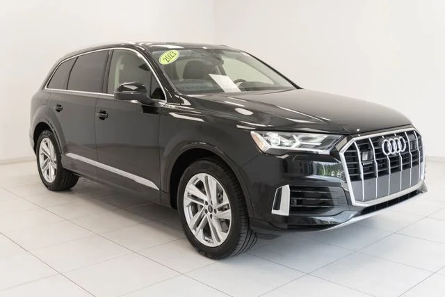 Used 2023  Audi 55 Premium Plus image 8