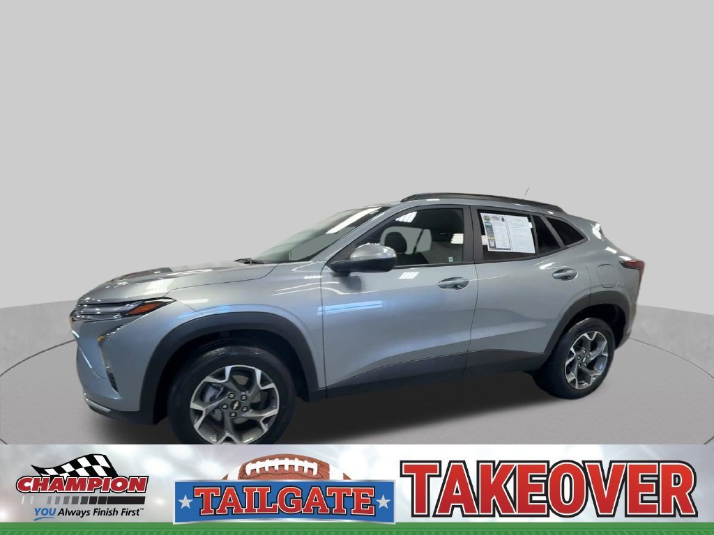 2024 Chevrolet Trax LT - Photo 6