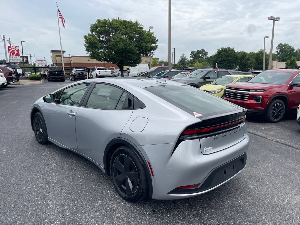 Used 2023 Gray Toyota LE image 10