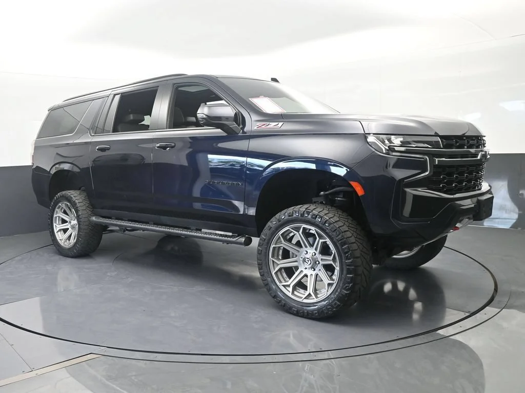 Used 2022 MIDNIGHT BLUE METALLIC Chevrolet Z71 image 8