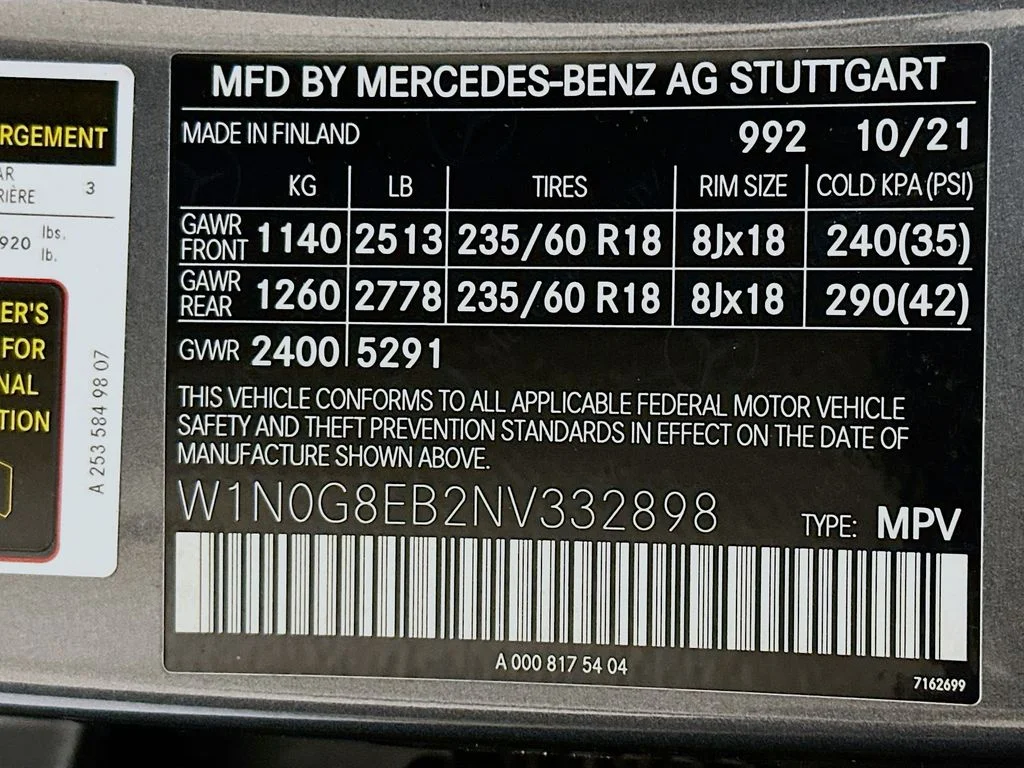 Used 2022 Gray Mercedes-Benz GLC 300 image 29