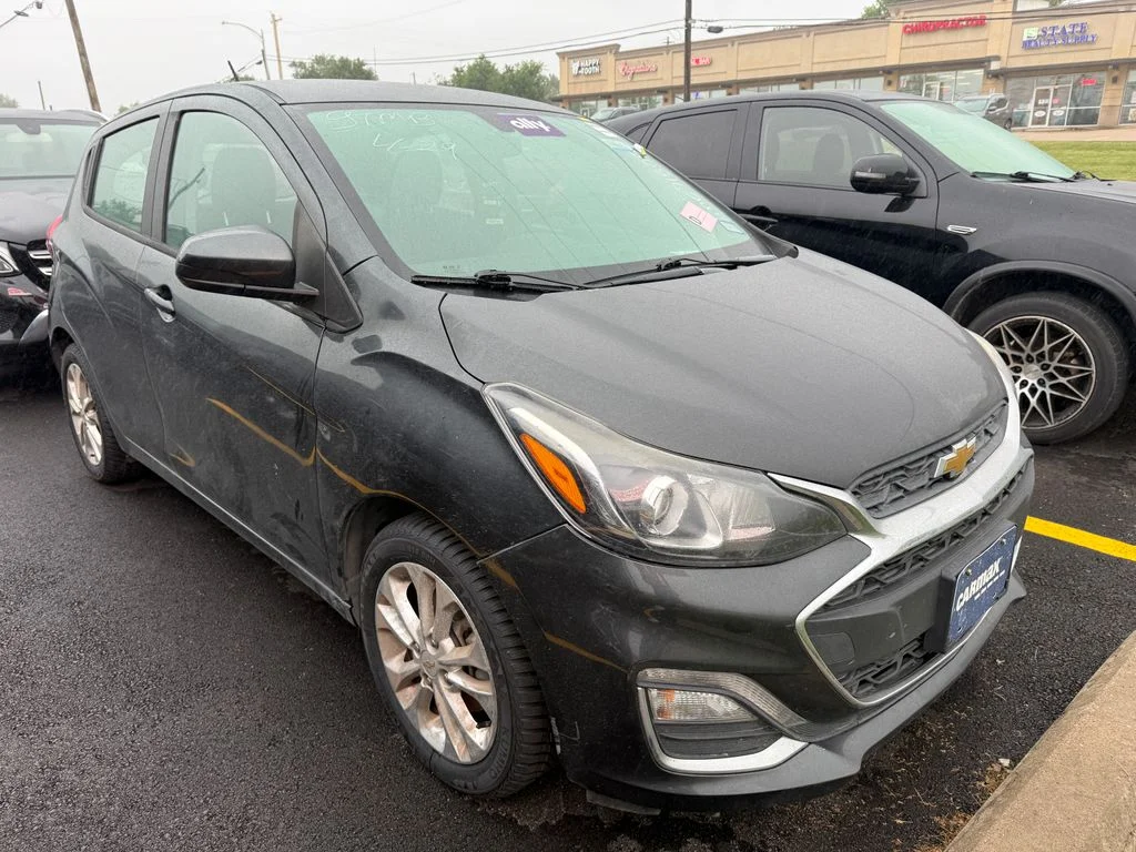 Used 2021 Gray Chevrolet 1LT image 16