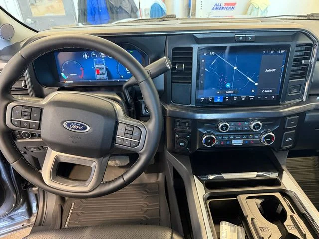 Certified Used 2025  Ford Lariat image 21