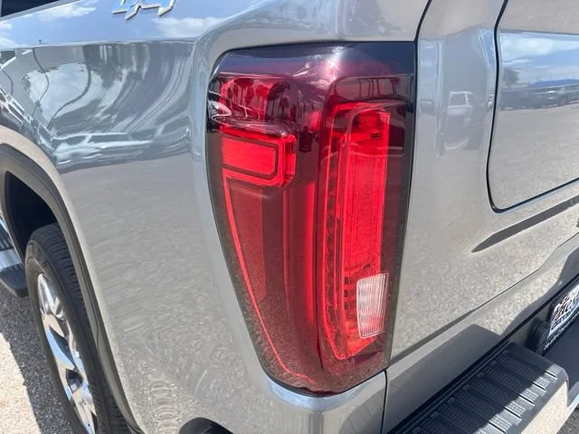 Used 2025 Sterling Metallic GMC SLT image 7