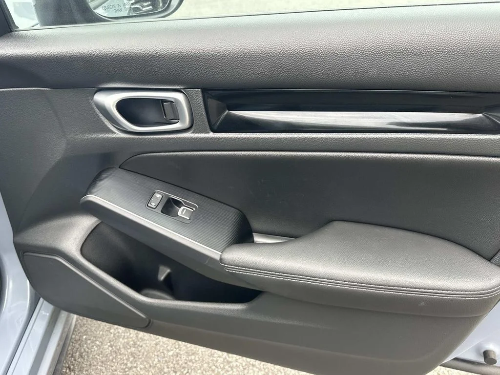 Used 2023 Gray Honda Sport Touring image 12