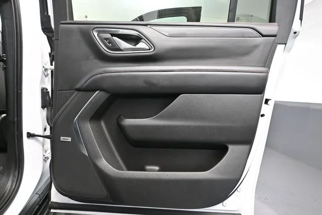 Used 2022 White Chevrolet RST image 53