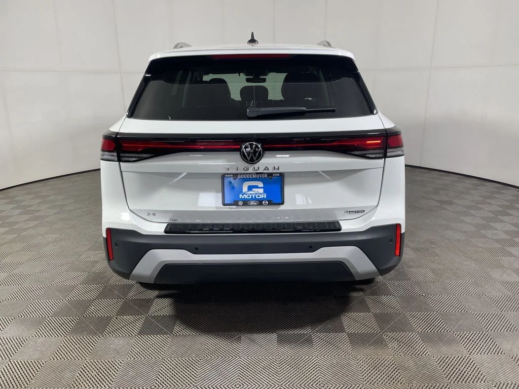 New 2026 White/off-white Volkswagen 2.0T SE image 6