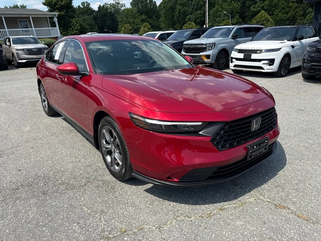 Used 2024 Red Honda EX image 2