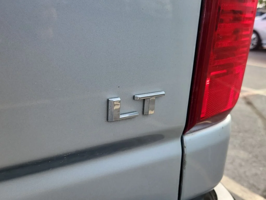 Used 2020 Silver Chevrolet LT image 13