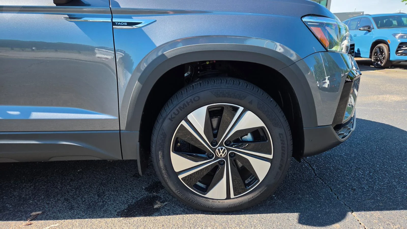 2024 Volkswagen Taos SE - Photo 17
