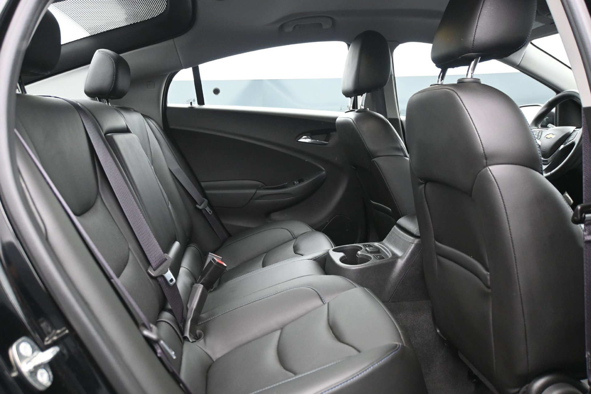 Used 2017 Mosaic Black Metallic Chevrolet Premier image 15