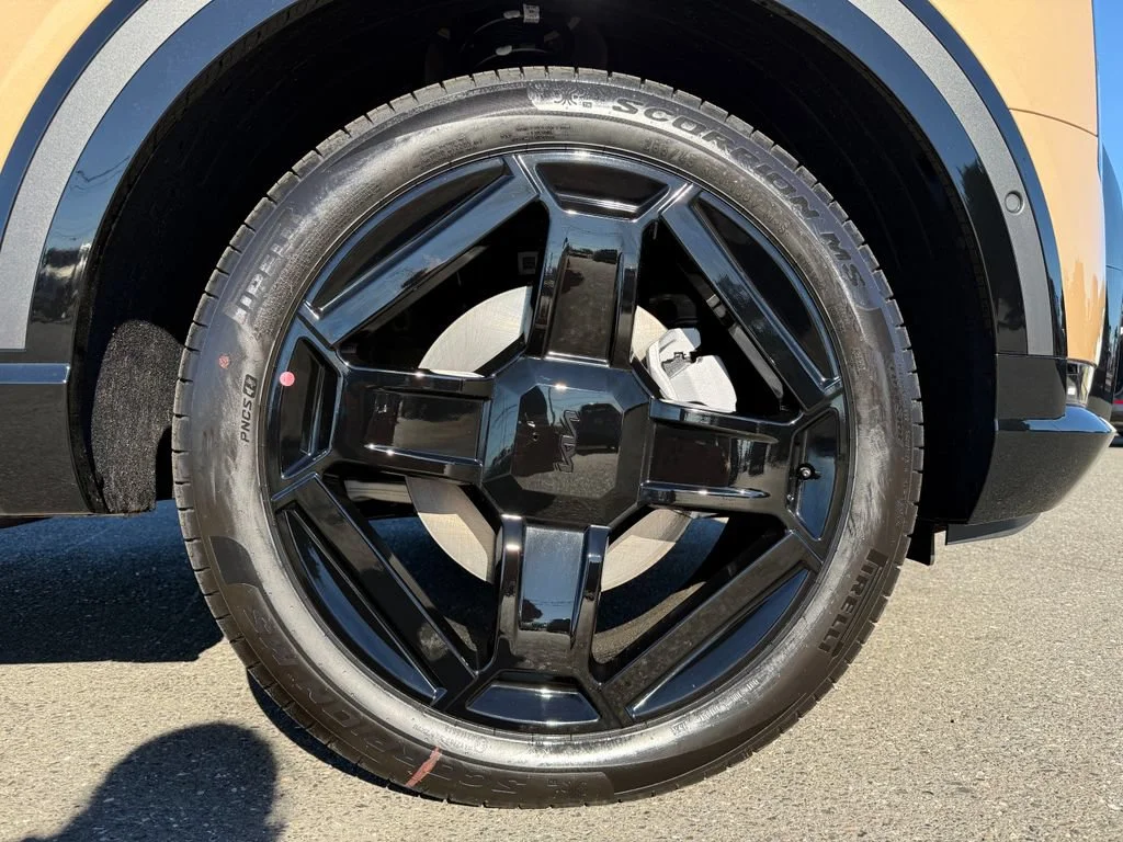 New 2027 Terrain Brown Kia X-Line SX image 9