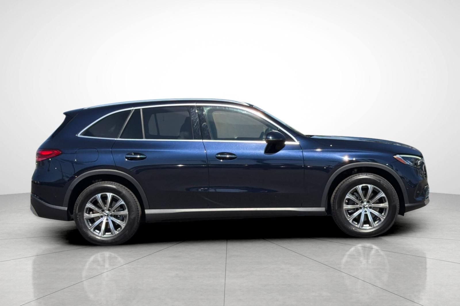 Certified Used 2024 Blue Mercedes-Benz GLC 300 image 26
