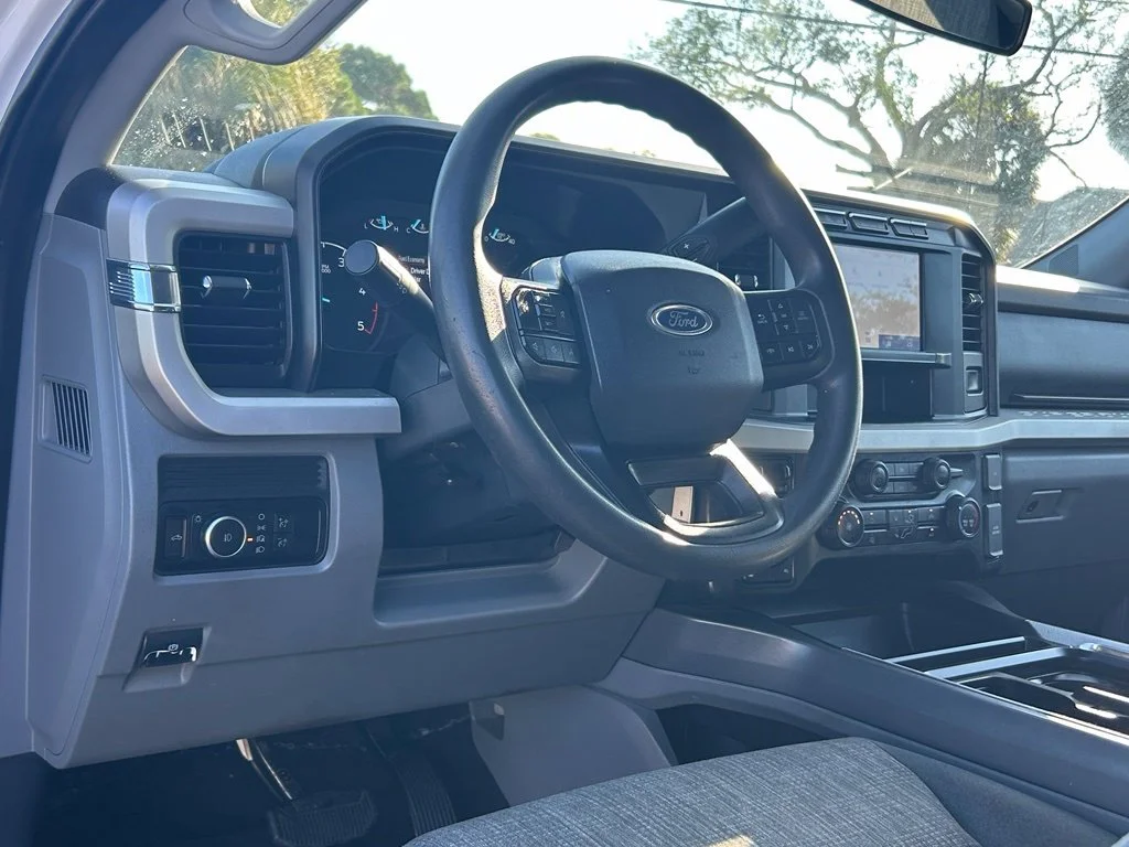 Used 2023 White Ford XLT image 35