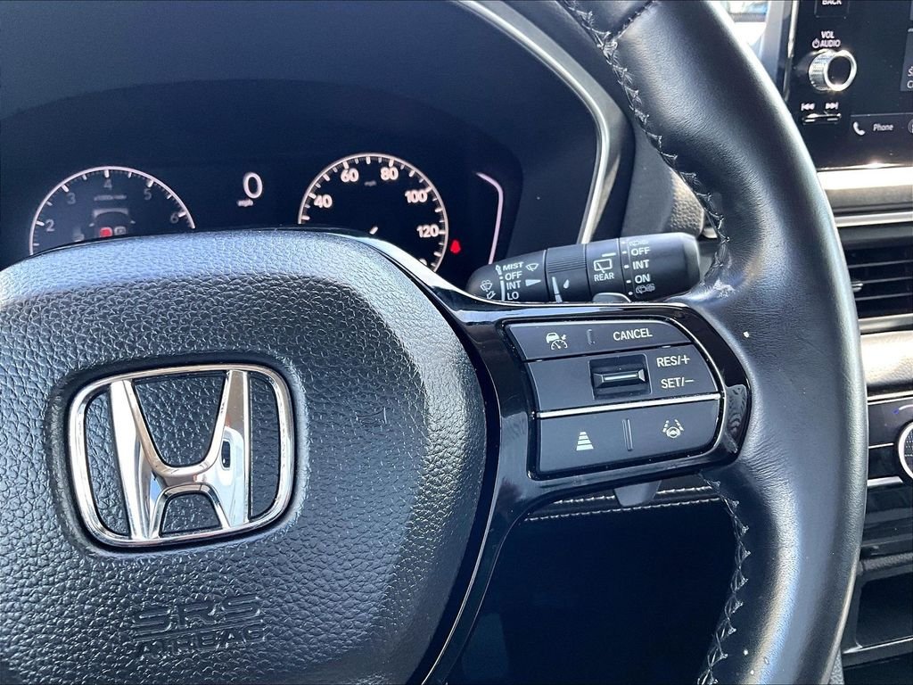 Used 2024 Black Honda EX-L image 24