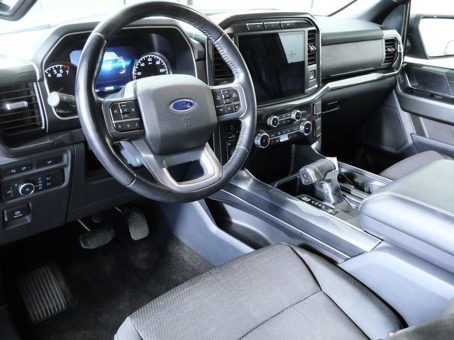 Certified Used 2022 Gray Ford XLT image 3