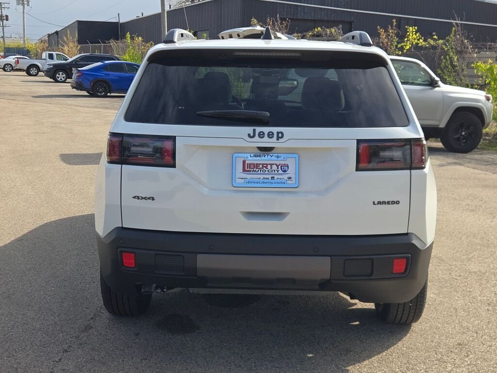 New 2026 Bright White Clear-Coat Exterior Paint Jeep Laredo image 13