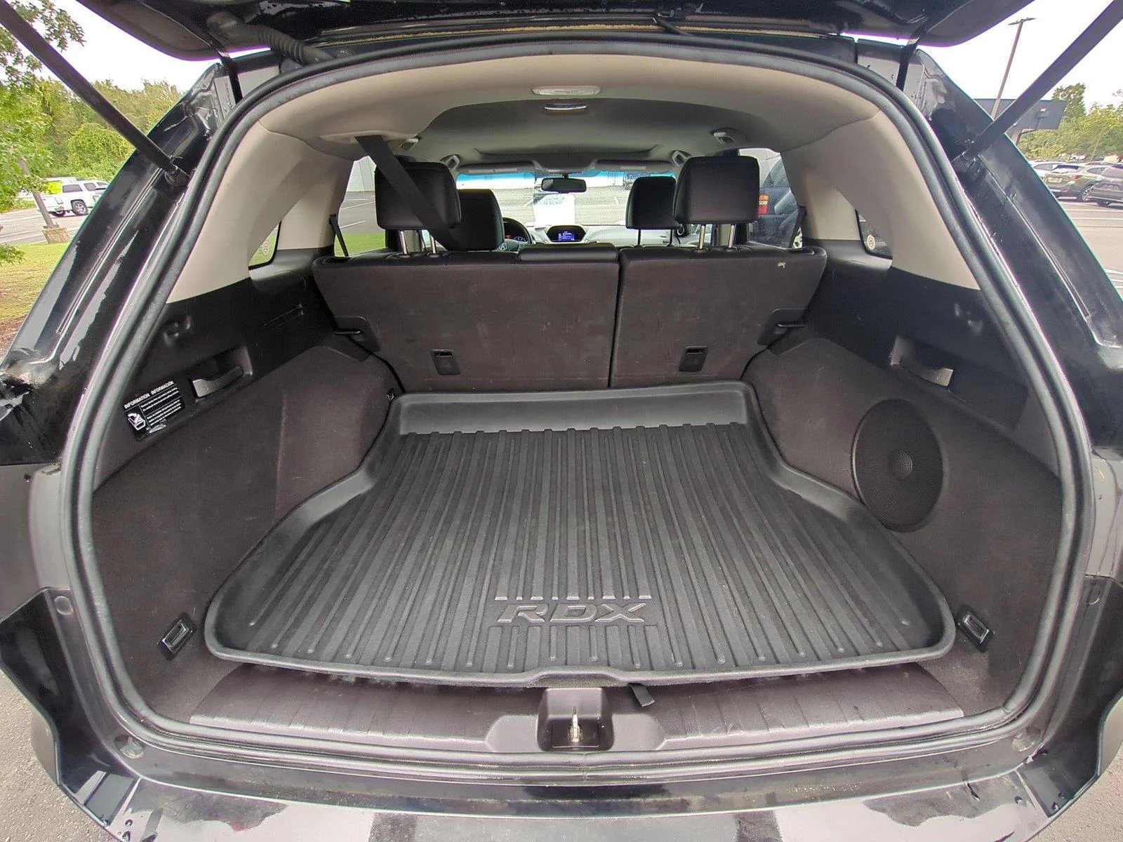 Used 2015 Crystal Black Pearl Acura  image 34