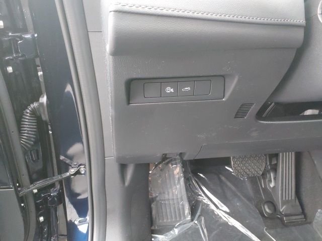 New 2026 Navy Blue Mica Mazda 2.5 S Preferred AWD image 13