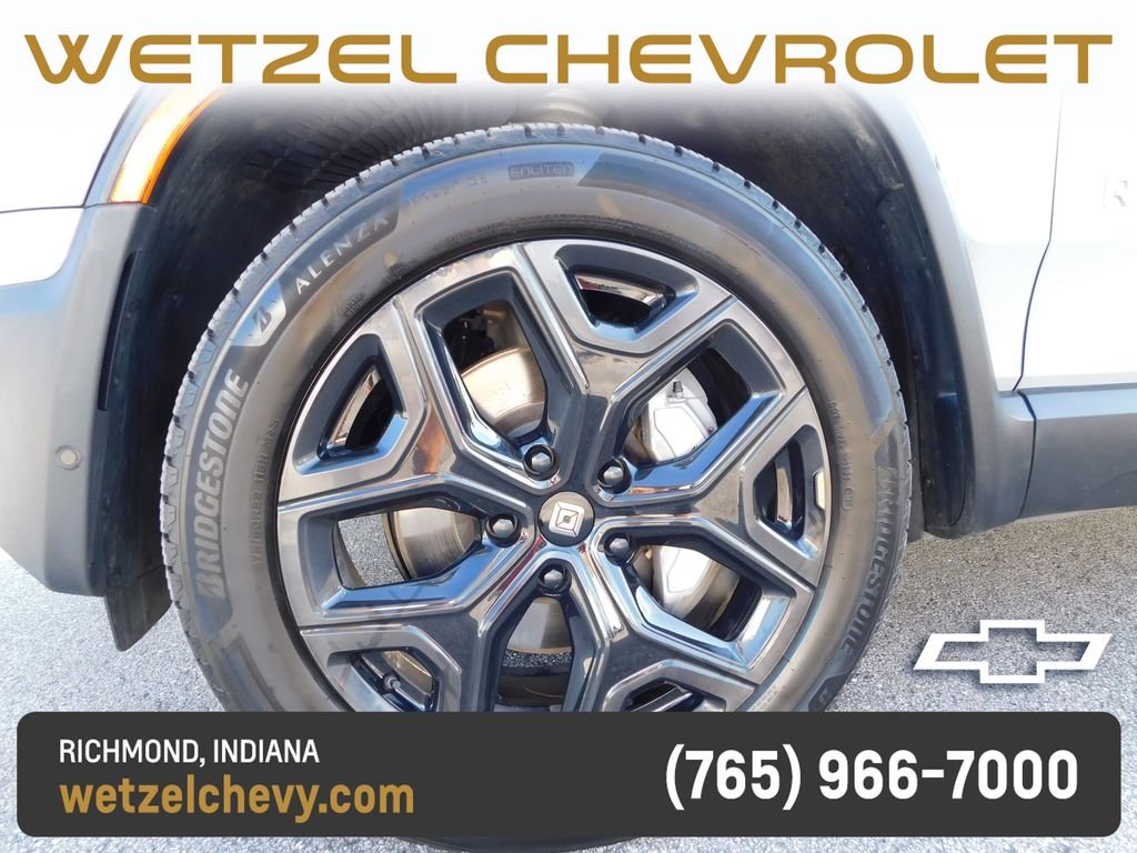 Used 2023 Blue Rivian Adventure image 11
