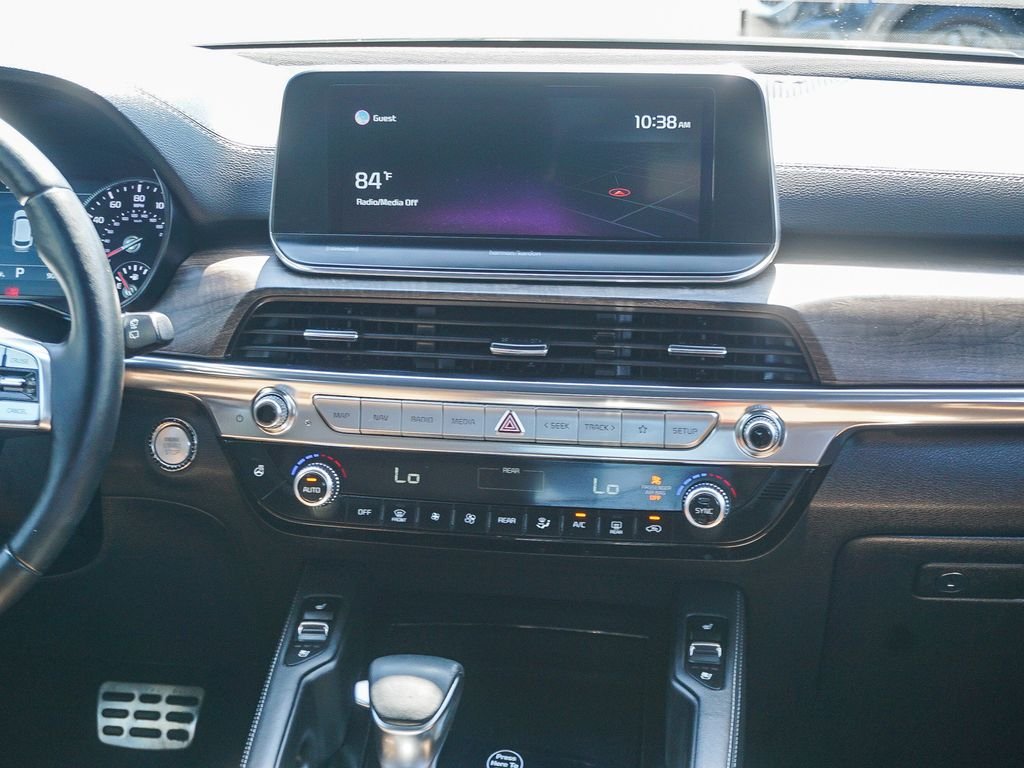 Certified Used 2022 White Kia SX image 16